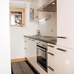Haus Kella-egg Brand