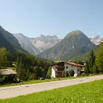 Haus Kella-egg 3*