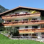 Vendégház Haus Kella-egg Brand