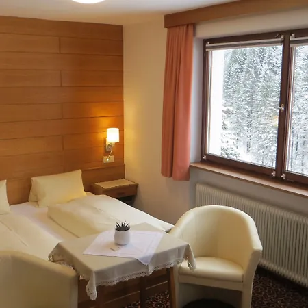 Haus Kella-egg Πανσιόν Brand (Vorarlberg)