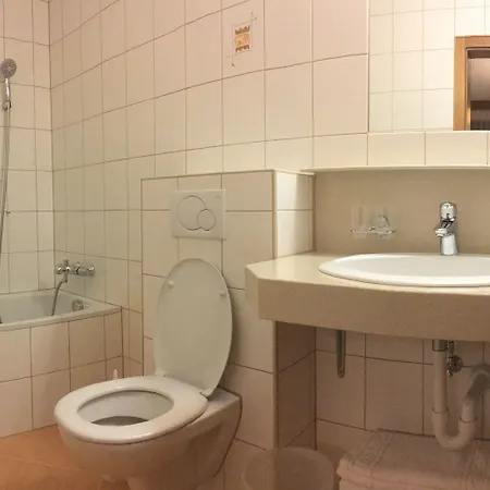 Haus Kella-egg Pensjonat 3*