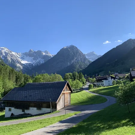 Pensjonat Haus Kella-egg 3*